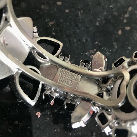 Rodrigo Otazu Black Swarovski Crystal Bracelet, like new, never worn - Picture 3 of 5